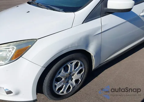 2012 Ford Focus Se z USA, uszkodzony, nr VIN 1FAHP3F22CL275175